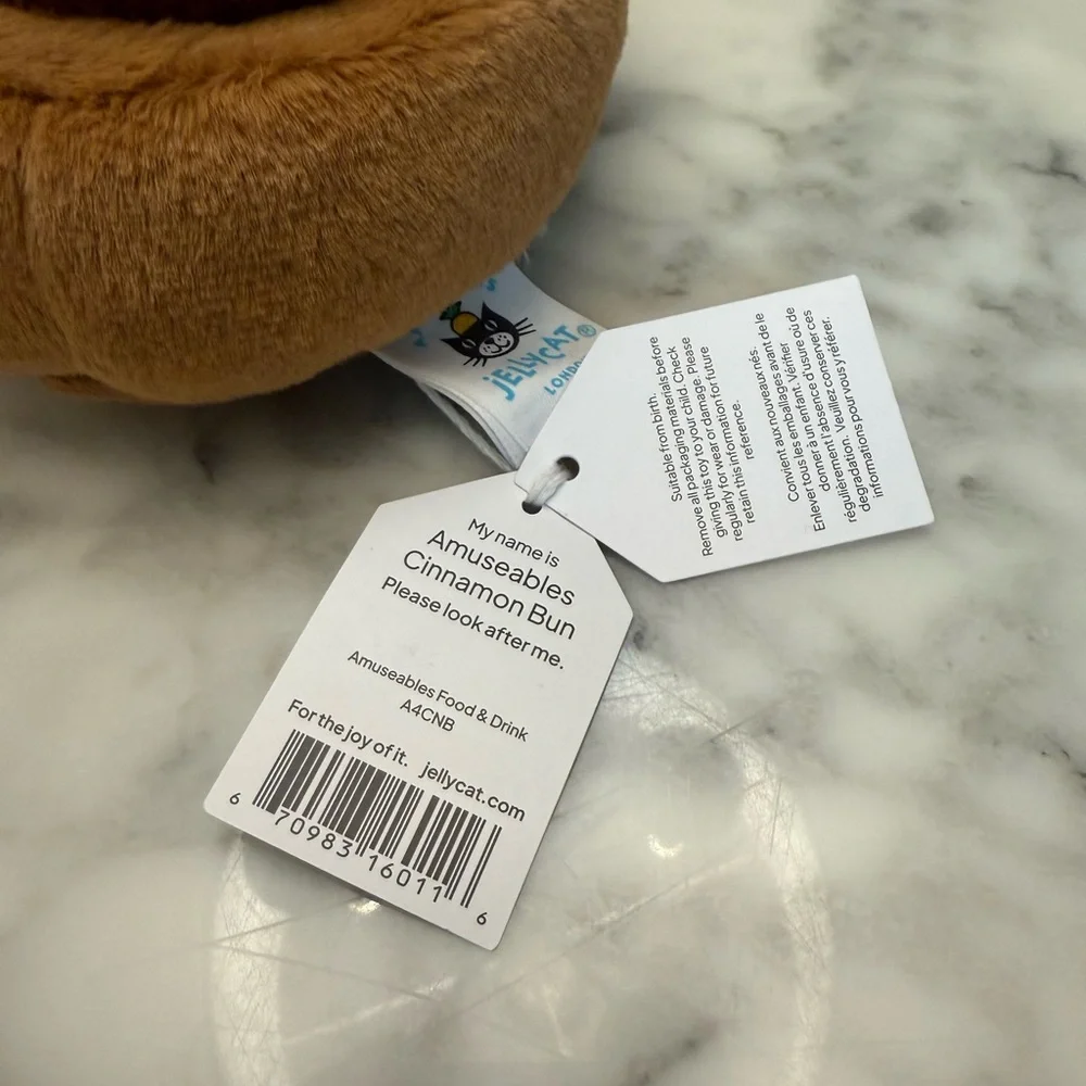 Jellycat Amuseable Cinnamon Bun - Picture 3 of 3